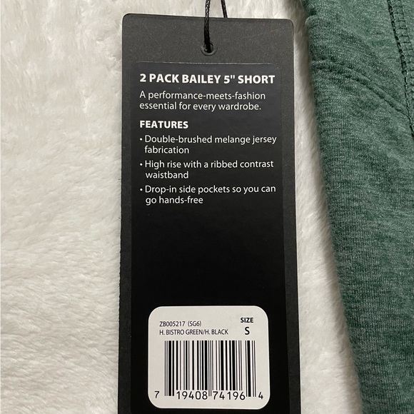 NWT Zobha Women's 2 Pack Bailey High Rise Pocket Bike Short - Picture 4 of 10